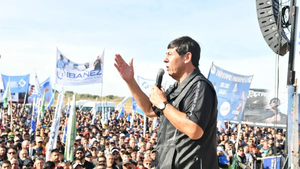 marcelo-rucci-asamblea-petroleros-anelo.png