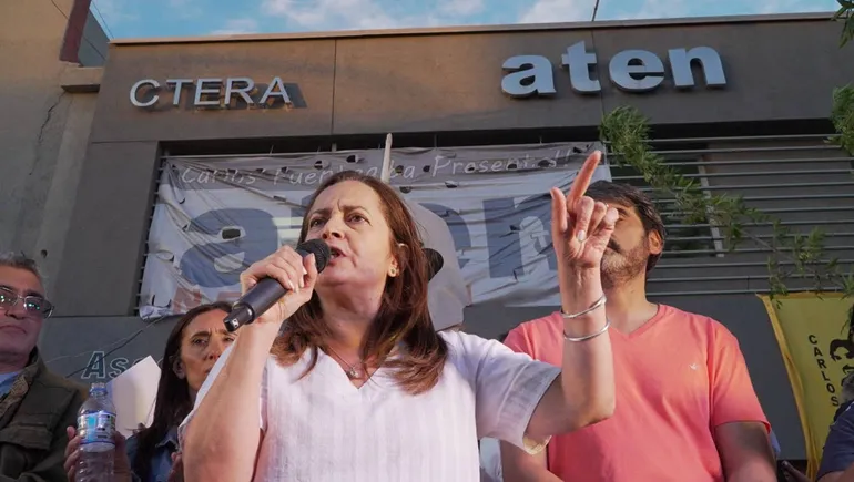 Fanny Mansilla Secretaria ATEN