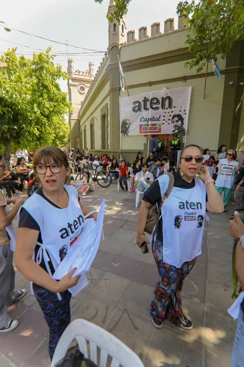 574575876_859755063240507_1207221110248519035_n