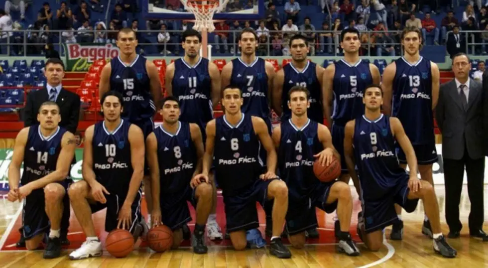 Generación Dorada de Basquet en el Ruca Che