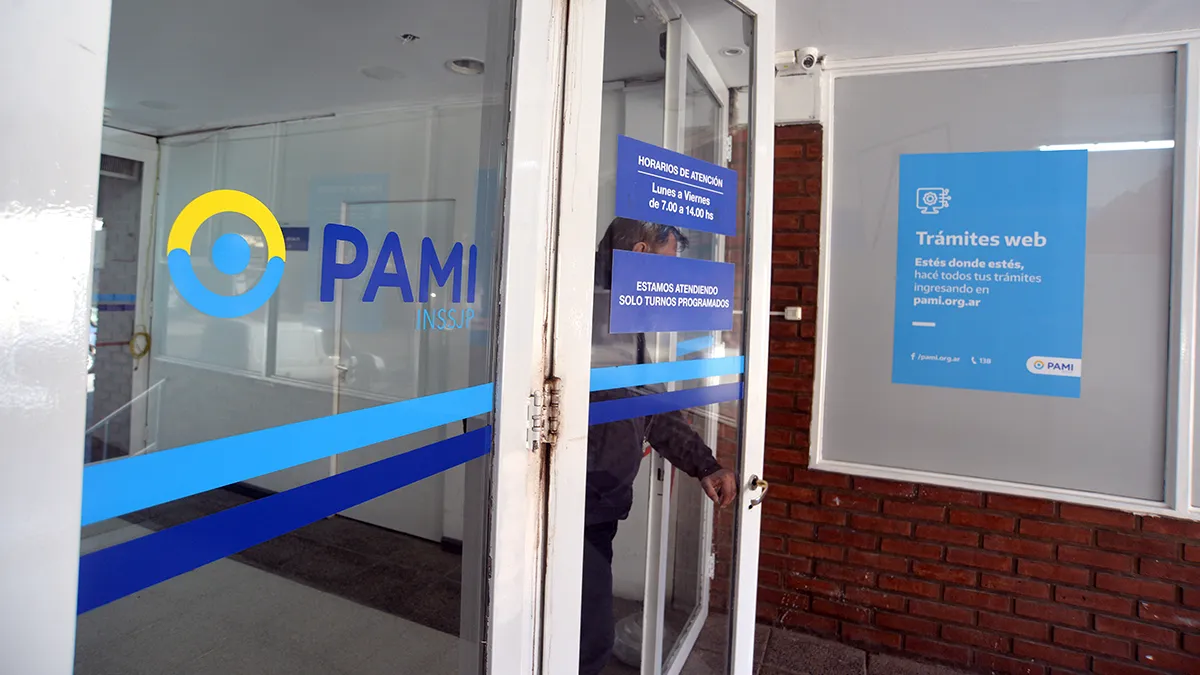 pami-03jpg.jpg