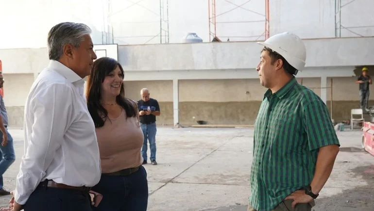 rolando-figueroa-soledad-martinez-epet-8-recorrida